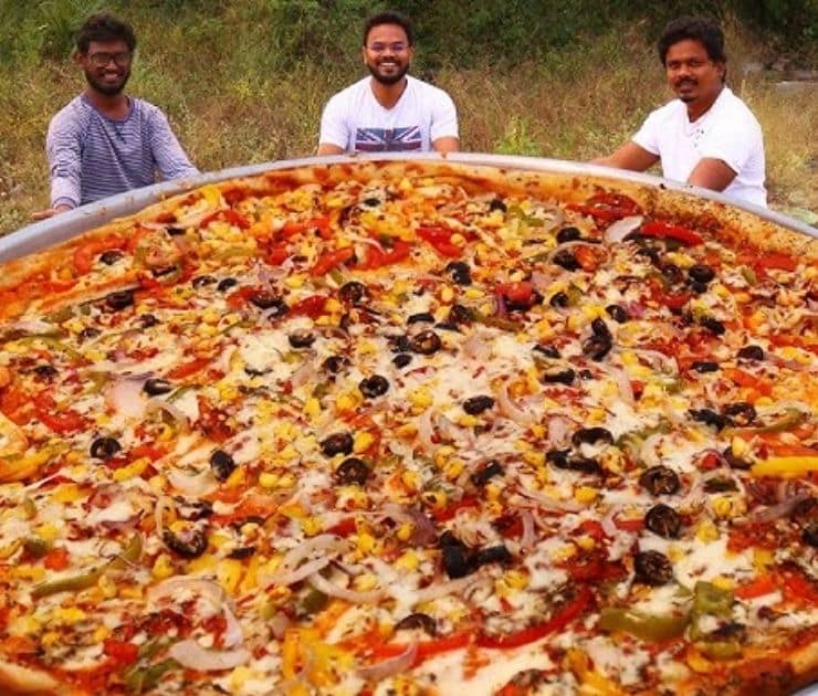 Large Pizza